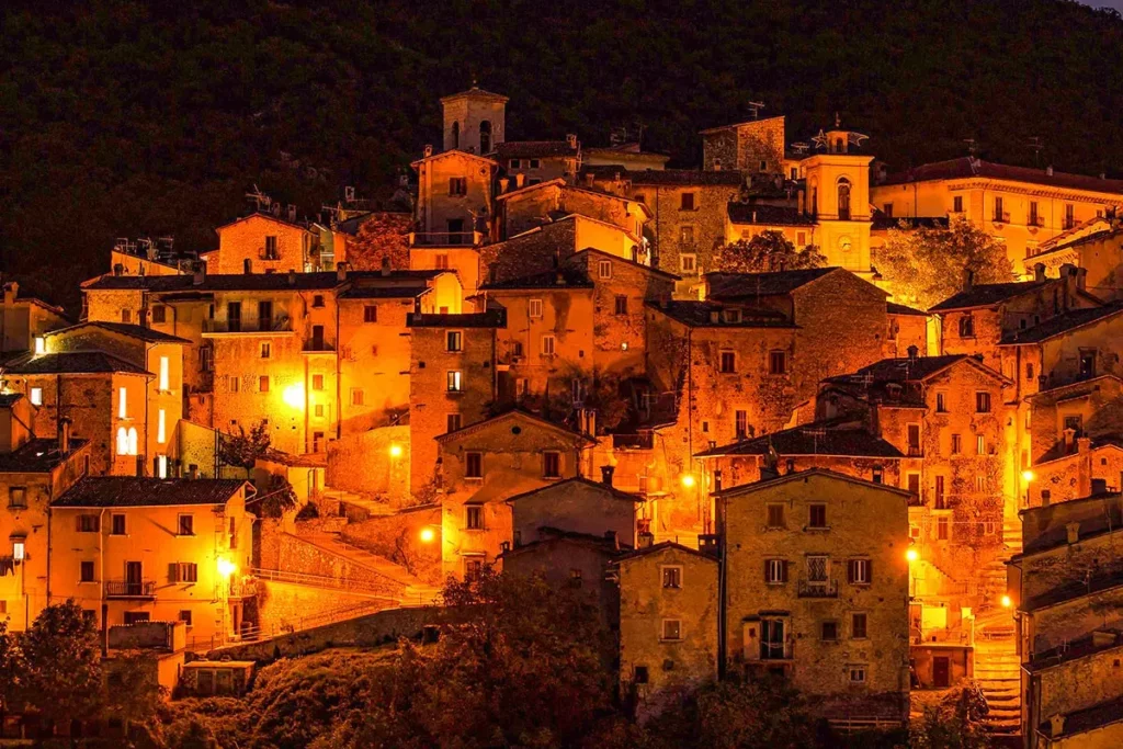 Scanno by night